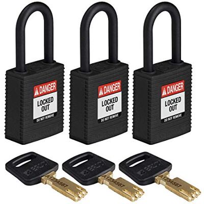 Brady SafeKey låsbart hänglås nylon svart 1,5 tum plast Shkl nyckel ungefär 3 st. Brady SafeKey låsbart hänglås nylon svart 1,5 tum plast Shkl nyckel ungefär 3 st.