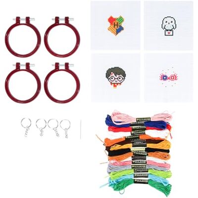 Paladone Harry Potter stämplat korsstygn 4-pack broderi startkit för nybörjare – 4 magiska mönster – rolig och enkel hantverk aktivitet för fans Paladone Harry Potter stämplat korsstygn 4-pack broderi startkit för nybörjare – 4 magiska mönster – rolig och enkel hantverk aktivitet för fans