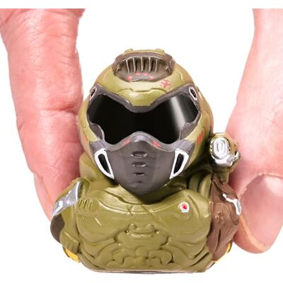 TUBBZ Mini: Doom Doom Slayer Som Cosplayande Badanka i Vinyl TUBBZ Mini: Doom Doom Slayer Som Cosplayande Badanka i Vinyl