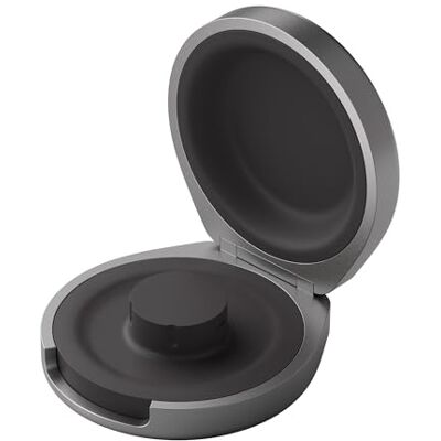 OURA Ring 4 Charging Case (USB-C Cable not included) Dark Grey Size 7 Holds up to 5 charges / 1 month charge capacity, Recharge within 90 minutes OURA Ring 4 Charging Case (USB-C Cable not included) Dark Grey Size 7 Holds up to 5 charges / 1 month charge capacity, Recharge within 90 minutes