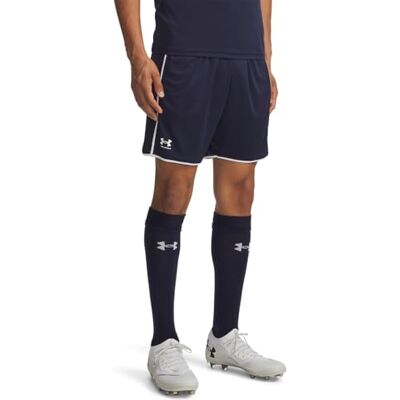 Under Armour UA M Challenger Train Short Midnight Navy / / Vit LG Under Armour UA M Challenger Train Short Midnight Navy / / Vit LG