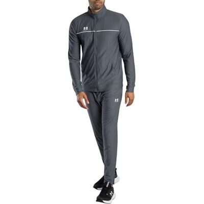 Under Armour Challenger Träningsoverall för män med snabbtorkande material och ankelblixtlås, bekväma och tuffa gymkläder för sport och träning, Castlerock/vit, XXL Under Armour Challenger Träningsoverall för män med snabbtorkande material och ankelblixtlås, bekväma och tuffa gymkläder för sport och träning, Castlerock/vit, XXL