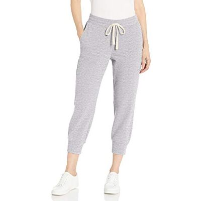 Amazon Essentials kvinnors fleece capri joggingbyxor (finns i plusstorlek), ljusgrå ljung, X-Small Amazon Essentials kvinnors fleece capri joggingbyxor (finns i plusstorlek), ljusgrå ljung, X-Small