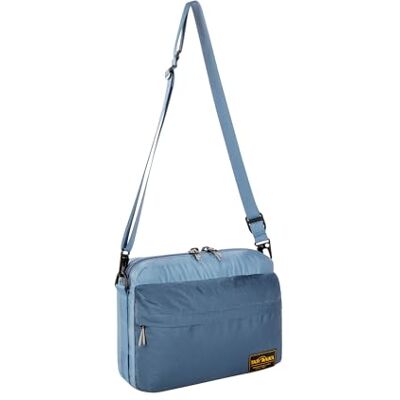 Tatonka Cross Body Bag L (4L) – platt axelväska i trendig design och tillverkad av återvunnet material – PFAS/PFC-fri – 22 x 30 x 6 cm, Elemental blå, Einheitsgröße Tatonka Cross Body Bag L (4L) – platt axelväska i trendig design och tillverkad av återvunnet material – PFAS/PFC-fri – 22 x 30 x 6 cm, Elemental blå, Einheitsgröße