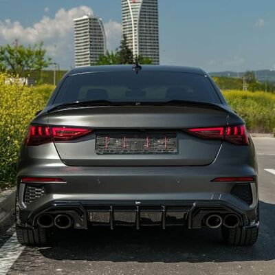 ONEWAY AUTO ACCESSORIES Oneway bakre sidodiffusorer kompatibla med Audi A3 8Y Sedan S3/S-Line 2020-2024 – glansig svart ONEWAY AUTO ACCESSORIES Oneway bakre sidodiffusorer kompatibla med Audi A3 8Y Sedan S3/S-Line 2020-2024 – glansig svart