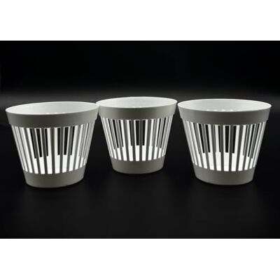 Kimmel ytterkruka med slitsar 15 cm vit Kimmel ytterkruka med slitsar 15 cm vit