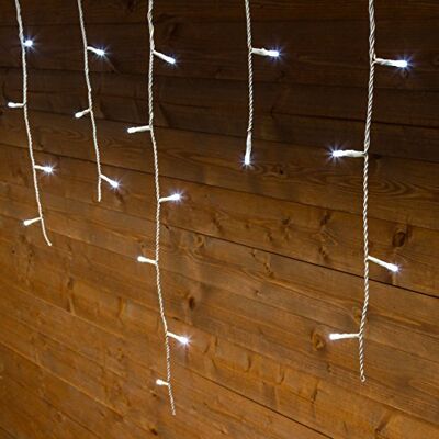 XMASKING Stalatser 20 x h 0,6 m, 480 LED kallvit, kabel vit XMASKING Stalatser 20 x h 0,6 m, 480 LED kallvit, kabel vit