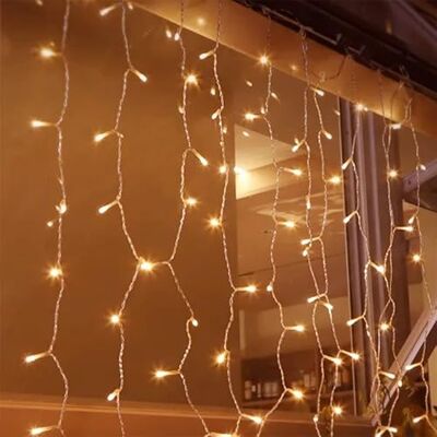 Brightium Platta gardinlampor med 3AA-batteri, varmvit, 1 m x 1 m; perfekt för att dekorera utrymmen och atmosfärer. Brightium Platta gardinlampor med 3AA-batteri, varmvit, 1 m x 1 m; perfekt för att dekorera utrymmen och atmosfärer.