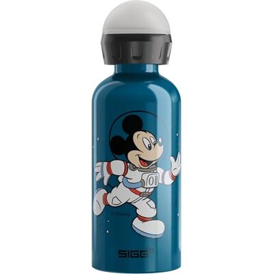 Sigg – drickflaska i aluminium för barn – KBT Disney Musse Pigg astronaut – läckagesäker och okrossbar – fjäderlätt – BPA-fri – klimatneutral certifierad – sport och skola – blå – 0,4 l Sigg – drickflaska i aluminium för barn – KBT Disney Musse Pigg astronaut – läckagesäker och okrossbar – fjäderlätt – BPA-fri – klimatneutral certifierad – sport och skola – blå – 0,4 l