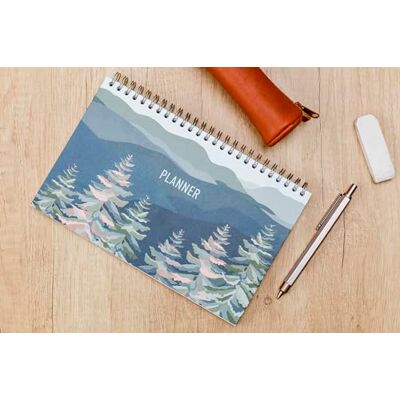 Clairefontaine 83496C La Vie en Vosges, Bloc planner helpärm 22 x 14 cm 53 tryckta ark Clairefontaine 83496C La Vie en Vosges, Bloc planner helpärm 22 x 14 cm 53 tryckta ark