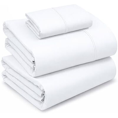 Ruvanti Lakan i Twin-storlek, 3 delar, 100% bomull, mjuka, ventilerande sängkläder i percaleväv, djup 40,6 cm ficka, hotellstandard, krispig sval känsla, hållbar, färgat lakan, Bright White Ruvanti Lakan i Twin-storlek, 3 delar, 100% bomull, mjuka, ventilerande sängkläder i percaleväv, djup 40,6 cm ficka, hotellstandard, krispig sval känsla, hållbar, färgat lakan, Bright White