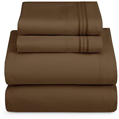 Hearth & Harbor Husbils korta lakan i queen size – 4-delat lakanset, hotelllyxiga dubbelborstade lakan – extra mjuka sängkläder och örngott, kort queen, brun Hearth & Harbor Husbils korta lakan i queen size – 4-delat lakanset, hotelllyxiga dubbelborstade lakan – extra mjuka sängkläder och örngott, kort queen, brun
