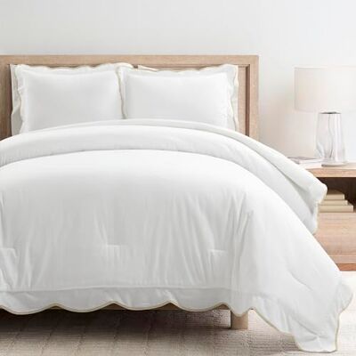 Lush Decor Frodig dekor kustnära chic kammussla kant täcke set neutral/vit 3-delat set kung/kalifornia kung – mjukt elegant prisvärt lyxigt bäddset Lush Decor Frodig dekor kustnära chic kammussla kant täcke set neutral/vit 3-delat set kung/kalifornia kung – mjukt elegant prisvärt lyxigt bäddset