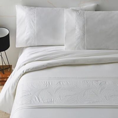 Blanco Bomull broderade påslakan för 160 cm säng (tillgängliga storlekar) Percale bomull 200 trådantal färg 401 vit (160 x 190/200 cm) Blanco Bomull broderade påslakan för 160 cm säng (tillgängliga storlekar) Percale bomull 200 trådantal färg 401 vit (160 x 190/200 cm)