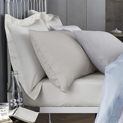 Bianca Cotton Soft Plain Dyed Cotton Percale Neutral 200TC Sittdyna 50 x 80 cm Oxford Bianca Cotton Soft Plain Dyed Cotton Percale Neutral 200TC Sittdyna 50 x 80 cm Oxford
