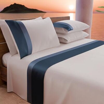 PETTI Artigiani Italiani Lakan för dubbelsäng med dubbel fläns i satin 4 delar, 180 x 200 lakan i bomull percale – lakan med hörn, överlakan och 2 örngott, blå PETTI Artigiani Italiani Lakan för dubbelsäng med dubbel fläns i satin 4 delar, 180 x 200 lakan i bomull percale – lakan med hörn, överlakan och 2 örngott, blå