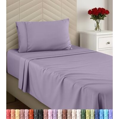 Utopia Bedding Utopia sängkläder set med sängkläder – borstad mikrofiber – mjuka lakan för dubbelsäng – lyxiga lakan med formsytt och platt lakan och 1 örngott – djup ficka (lavendel) Utopia Bedding Utopia sängkläder set med sängkläder – borstad mikrofiber – mjuka lakan för dubbelsäng – lyxiga lakan med formsytt och platt lakan och 1 örngott – djup ficka (lavendel)