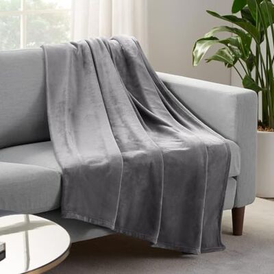 Serta Mysig plysch tjock luddig mjuk filt för säng och soffa, 152 cm x 203 cm, grå Serta Mysig plysch tjock luddig mjuk filt för säng och soffa, 152 cm x 203 cm, grå