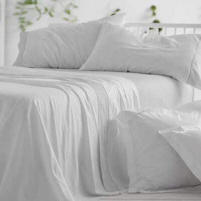 Blanco Lakanset, 135 cm säng (tillgängliga storlekar) Polyester 50% bomull 50% Enkel strykning Design 297 ljusgrå Blanco Lakanset, 135 cm säng (tillgängliga storlekar) Polyester 50% bomull 50% Enkel strykning Design 297 ljusgrå