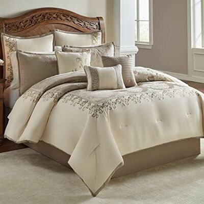Riverbrook Home Täcke, polyester, Hillcrest-Elfenben/Guld, King, 10-delars Set Riverbrook Home Täcke, polyester, Hillcrest-Elfenben/Guld, King, 10-delars Set