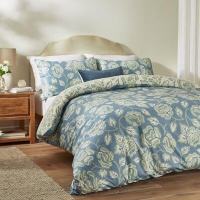 furn. Påslakanset Camellia påslakanset – vändbara blommiga tryckta sängkläder med lugna blommor och Soft-Touch-tyg (fransk blå – dubbel) furn. Påslakanset Camellia påslakanset – vändbara blommiga tryckta sängkläder med lugna blommor och Soft-Touch-tyg (fransk blå – dubbel)