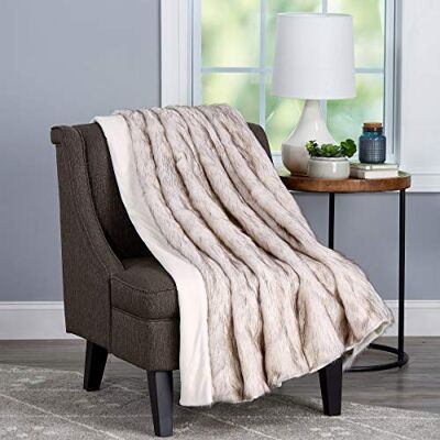 BEDFORD HOME Pearl White Premium Fashion Wolf pälsöverkast, filt med konstminkbaksida och presentförpackning, lyxig, mjuk, allergivänlig, 152,4 x 178,8 cm, 152,4 x 178,8 cm BEDFORD HOME Pearl White Premium Fashion Wolf pälsöverkast, filt med konstminkbaksida och presentförpackning, lyxig, mjuk, allergivänlig, 152,4 x 178,8 cm, 152,4 x 178,8 cm