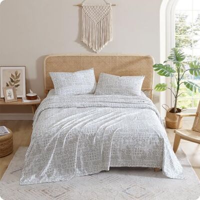 Indigo Ink – Queen size-lakanset i 4 delar, boho geometriska mönstrade sängkläder, mjuka och skrynkelbeständiga (vit denimkollektion, brungrått) Indigo Ink – Queen size-lakanset i 4 delar, boho geometriska mönstrade sängkläder, mjuka och skrynkelbeständiga (vit denimkollektion, brungrått)