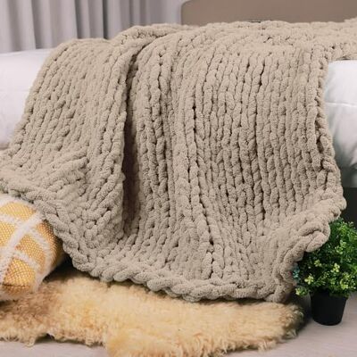 Carriediosa Tjock stickad filt 50 tum x 60 tum, 100% handgjord stor Chenille-ögla garn mjuka fluffiga överkast för bäddsoffa, stor virkad mysig tung tjock kabelvävd filt, brungrå Carriediosa Tjock stickad filt 50 tum x 60 tum, 100% handgjord stor Chenille-ögla garn mjuka fluffiga överkast för bäddsoffa, stor virkad mysig tung tjock kabelvävd filt, brungrå
