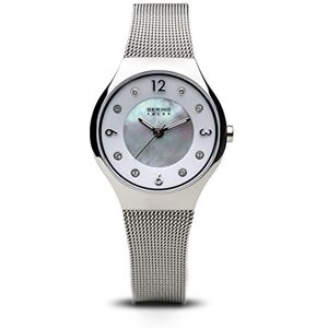 BERING Kvinnor Analogt Solar Collection armbandsur medRostfritt stål Armband och Safirglas BERING Kvinnor Analogt Solar Collection armbandsur medRostfritt stål Armband och Safirglas