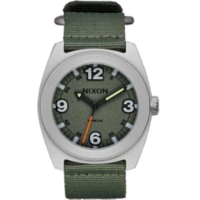 Nixon Analog klocka för män med rostfritt stål armband A1447-5350-00 Nixon Analog klocka för män med rostfritt stål armband A1447-5350-00
