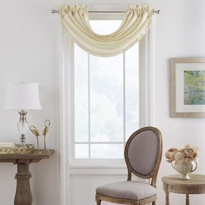 Elrene Home Fashions Versailles-mörkläggningsgardiner, gardinkappa i syntetiskt silke, vattenfall, tillbehör för sovrum eller vardagsrum, med stångfickor, 132 cm x 91 cm, 1 kappa, elfenbensfärgad Elrene Home Fashions Versailles-mörkläggningsgardiner, gardinkappa i syntetiskt silke, vattenfall, tillbehör för sovrum eller vardagsrum, med stångfickor, 132 cm x 91 cm, 1 kappa, elfenbensfärgad