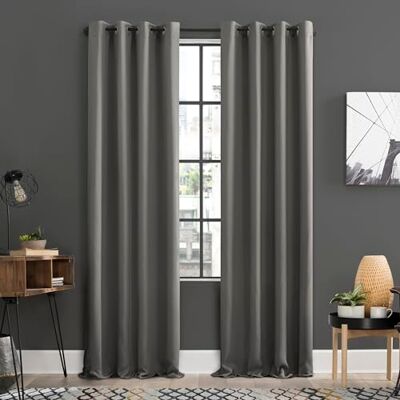 Sun Zero Soho 2-pack mörkläggning energieffektiv öljett gardin panel par, 137 cm x 243 cm, grå Sun Zero Soho 2-pack mörkläggning energieffektiv öljett gardin panel par, 137 cm x 243 cm, grå