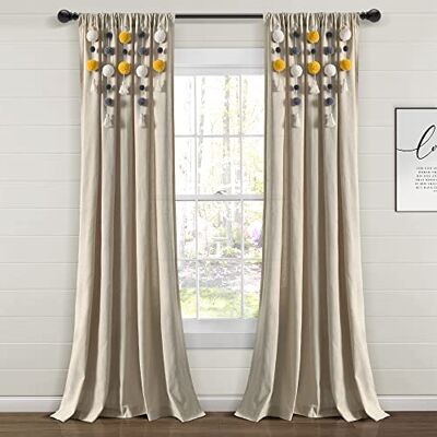 Lush Decor Boho Pom Pom tofs linne fönster gardin panel (enkel panel), 241 cm L x 132 cm B, gul och grå Lush Decor Boho Pom Pom tofs linne fönster gardin panel (enkel panel), 241 cm L x 132 cm B, gul och grå