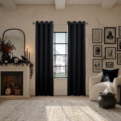 Sun Zero Nordic 2-pack teaterklass brusreducerande extrem 100% mörkläggning genomföring gardin panel par, 132 cm x 54, svart Sun Zero Nordic 2-pack teaterklass brusreducerande extrem 100% mörkläggning genomföring gardin panel par, 132 cm x 54, svart