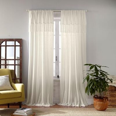 Elrene Macramé Tofs halvren fönstergardin, elfenben, 132 cm x 241 cm Elrene Macramé Tofs halvren fönstergardin, elfenben, 132 cm x 241 cm