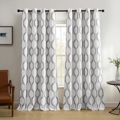Elrene Renzo Ikat geometriskt mörkläggningsgardiner för rum, linne, ljusgrå, 132 cm B x 241 cm L (paket med 1) Elrene Renzo Ikat geometriskt mörkläggningsgardiner för rum, linne, ljusgrå, 132 cm B x 241 cm L (paket med 1)