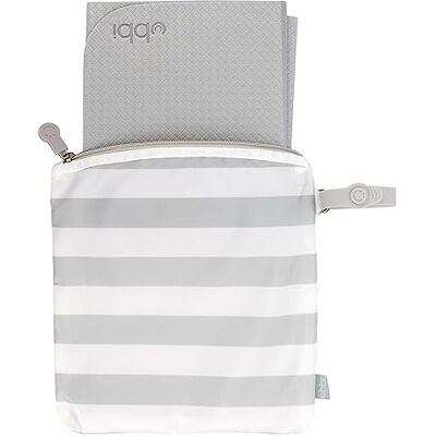 Ubbi On-the-Go Changing Mat med bärväska, mjuk och bekväm blöjväska tillbehör måste ha för nybörjare, lätt att rengöra, bärbar växlingsdyna, grå Ubbi On-the-Go Changing Mat med bärväska, mjuk och bekväm blöjväska tillbehör måste ha för nybörjare, lätt att rengöra, bärbar växlingsdyna, grå
