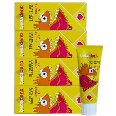 BETADENT KIT 4 JUNIOR DENTIFRICIO 6+ för barn från 6 år. Naturlig formulering mot plack och karies. Balanserad fluorsalter i koncentrationen 950 ppm F. 4 x 75 ml BETADENT KIT 4 JUNIOR DENTIFRICIO 6+ för barn från 6 år. Naturlig formulering mot plack och karies. Balanserad fluorsalter i koncentrationen 950 ppm F. 4 x 75 ml