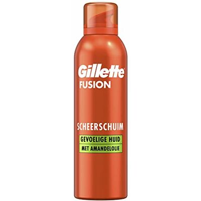 Gillette Fusion rakskum för män med mandelolja, för känslig hud, X5 åtgärder: Rengör, återfuktar, skyddar, fräschar upp och lugnar, 250 ml Gillette Fusion rakskum för män med mandelolja, för känslig hud, X5 åtgärder: Rengör, återfuktar, skyddar, fräschar upp och lugnar, 250 ml