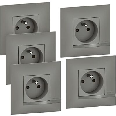 Legrand BTicino set med 5 Alteège 16A 230 V eluttag med automatisk terminalanslutning levereras komplett med grå molnplattor och fästklor för renovering Legrand BTicino set med 5 Alteège 16A 230 V eluttag med automatisk terminalanslutning levereras komplett med grå molnplattor och fästklor för renovering