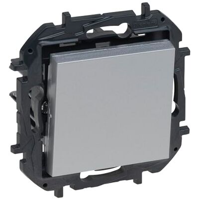 Legrand 10AX kompositbar strömbrytare eller brytare för infälld installation, Niloé-stegsortiment, aluminiumfärg, 398221B Legrand 10AX kompositbar strömbrytare eller brytare för infälld installation, Niloé-stegsortiment, aluminiumfärg, 398221B