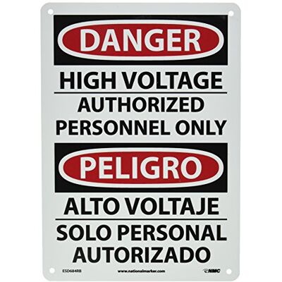NMC ESD684RB tvåspråkig OSHA-skylt, legend "FARA – HÖG VOLTAGE AUTORISERAD PERSONNEL endast", 10" längd x 14" höjd, styv plast, svart/röd på vitt NMC ESD684RB tvåspråkig OSHA-skylt, legend "FARA – HÖG VOLTAGE AUTORISERAD PERSONNEL endast", 10" längd x 14" höjd, styv plast, svart/röd på vitt