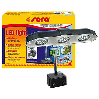 sera 31138 LED-lampa 3 x 2 W en LED-lampa (6 W/12 V) med smal reflektor för belysning för akvariet och terrariet som nano-akvarier Cube 16 l, silver sera 31138 LED-lampa 3 x 2 W en LED-lampa (6 W/12 V) med smal reflektor för belysning för akvariet och terrariet som nano-akvarier Cube 16 l, silver