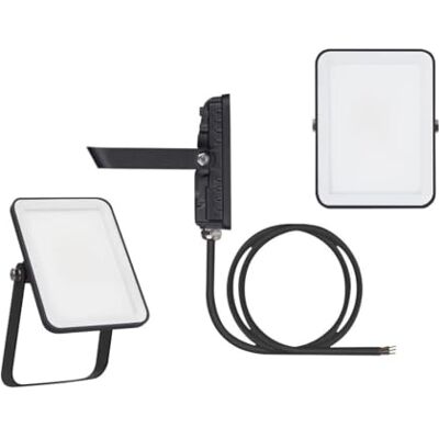 WatioWave LED-projektor svart 10 W 3 000 K 900 lm ESSENTIAL WatioWave LED-projektor svart 10 W 3 000 K 900 lm ESSENTIAL