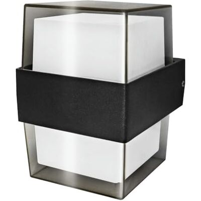 Brightium LED-vägglampa Luxe fyrkantig svart IP54 10 W: lyser upp med sofistikering. Den här moderna vägglampan är idealisk för utomhusbruk, vattentät och väderbeständig. Perfekt för alla utrymmen. Brightium LED-vägglampa Luxe fyrkantig svart IP54 10 W: lyser upp med sofistikering. Den här moderna vägglampan är idealisk för utomhusbruk, vattentät och väderbeständig. Perfekt för alla utrymmen.