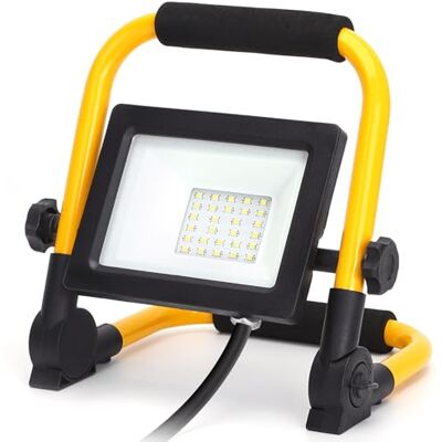 Blendend Bärbar LED-strålkastare 20 W 1850 lm 6500K IP65, perfekt för utomhusbelysning och evenemang. Blendend Bärbar LED-strålkastare 20 W 1850 lm 6500K IP65, perfekt för utomhusbelysning och evenemang.