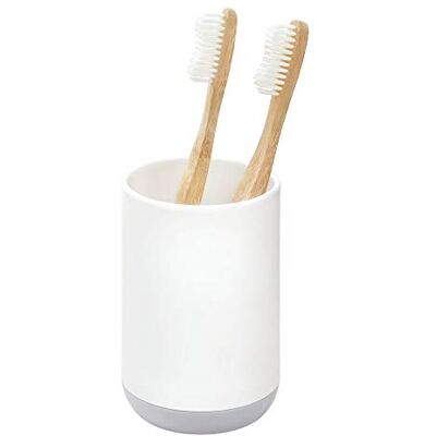 InterDesign iDesign 28532 Cade tandborsthållare, rund plast tandborststativ för vanliga och elektriska tandborstar, vit, 7,6 cm x 7,6 cm x 11,5 cm InterDesign iDesign 28532 Cade tandborsthållare, rund plast tandborststativ för vanliga och elektriska tandborstar, vit, 7,6 cm x 7,6 cm x 11,5 cm
