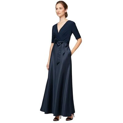 Alex Evenings Alex dam satin ballgown klänning med ärm (petite och vanliga storlekar) klänning för speciella tillfällen, marinblå satin, 44 petite Alex Evenings Alex dam satin ballgown klänning med ärm (petite och vanliga storlekar) klänning för speciella tillfällen, marinblå satin, 44 petite