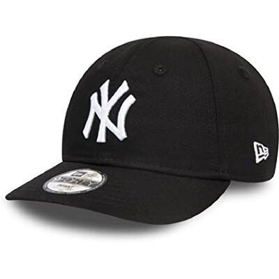 New Era New York Yankees League Essential Black 9Forty Infant Cap New Era New York Yankees League Essential Black 9Forty Infant Cap