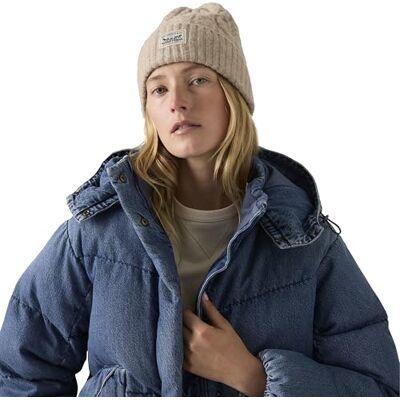 Levi's Backpatch Beanie för kvinnor – Semesterkabel stickade mössor för kvinnor, färg havregryn Heather, en storlek, Havregryn Heather, one size Levi's Backpatch Beanie för kvinnor – Semesterkabel stickade mössor för kvinnor, färg havregryn Heather, en storlek, Havregryn Heather, one size